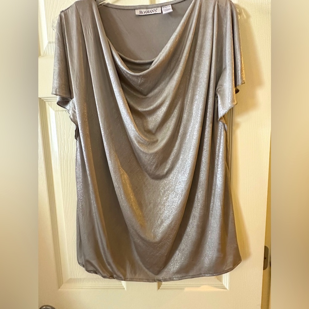 EUC Roaman’s Shimmery Cocktail Shirt